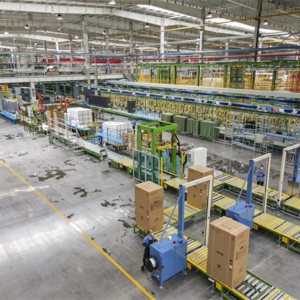 {"ARInfo":{"IsUseAR":false},"Version":"1.0.0","MakeupInfo":{"IsUseMakeup":false},"FaceliftInfo":{"IsChangeEyeLift":false,"IsChangeFacelift":false,"IsChangePostureLift":false,"IsChangeNose":false,"IsChangeFaceChin":false,"IsChangeMouth":false,"IsChangeThinFace":false},"BeautyInfo":{"SwitchMedicatedAcne":false,"IsAIBeauty":false,"IsBrightEyes":false,"IsSharpen":false,"IsOldBeauty":false,"IsReduceBlackEyes":false},"HandlerInfo":{"AppName":2},"FilterInfo":{"IsUseFilter":false}}